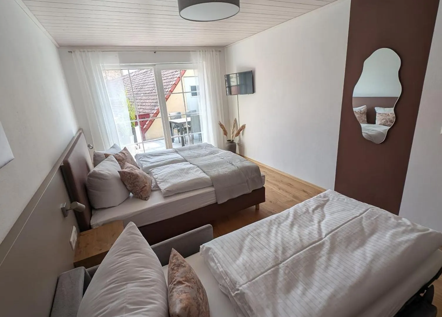 Schwarzer Adler - Ferienwohnung Storchennest Ipsheim 0*,  德国