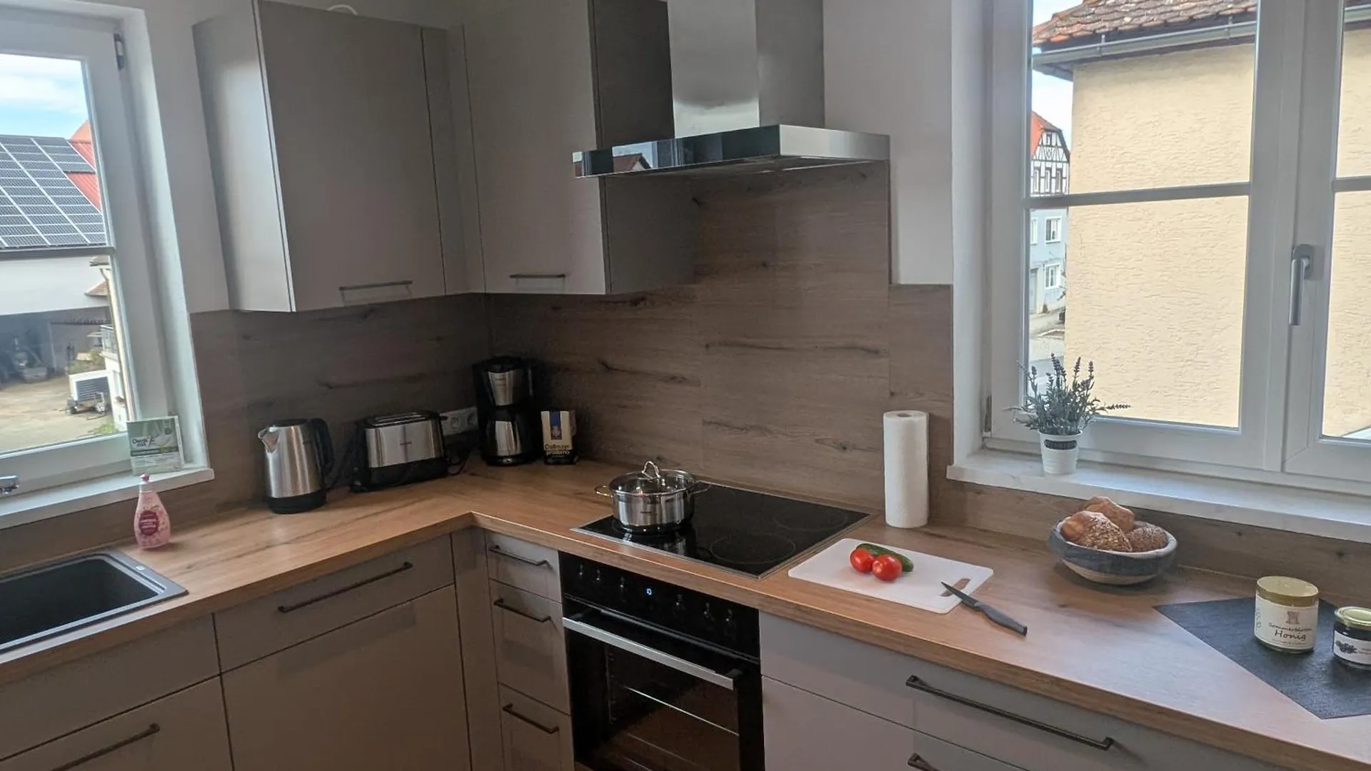 公寓 Schwarzer Adler - Ferienwohnung Storchennest Ipsheim